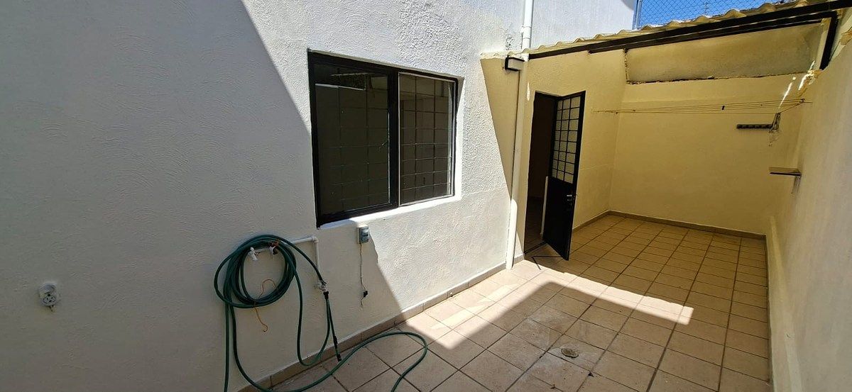 Casa em Jardines Alcalde, Guadalajara, foto 32 de 33