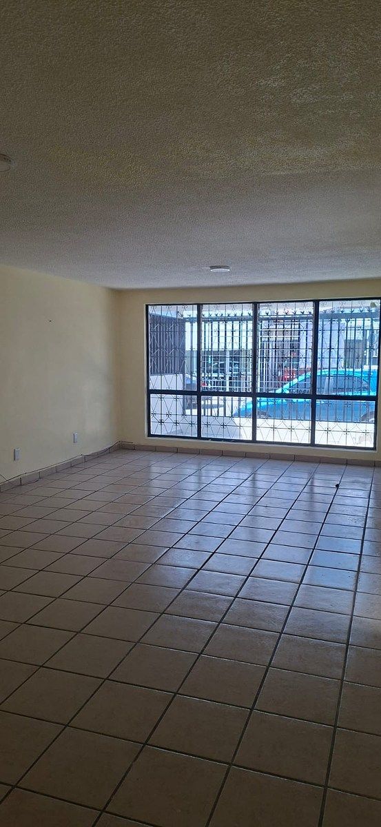 Casa em Jardines Alcalde, Guadalajara, foto 8 de 33