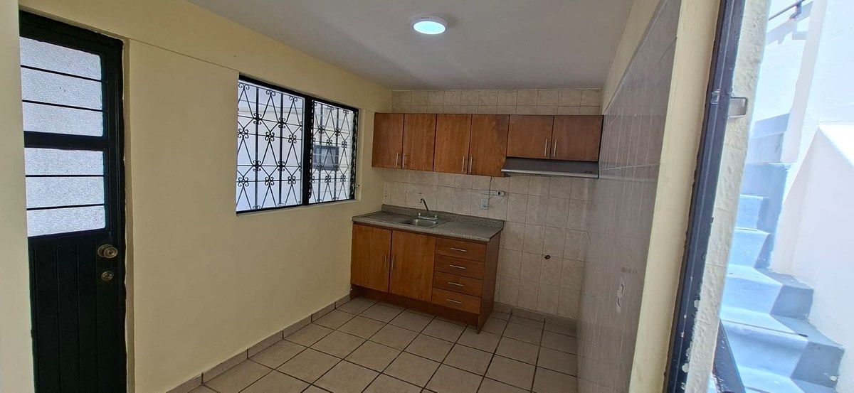 Casa em Jardines Alcalde, Guadalajara, foto 6 de 33