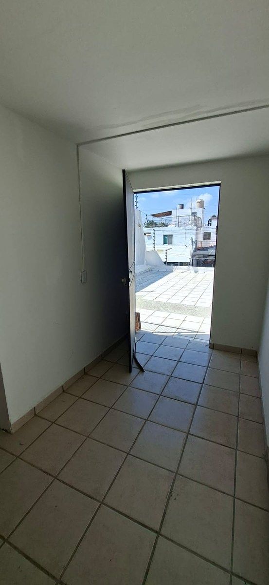 Casa em Jardines Alcalde, Guadalajara, foto 25 de 33