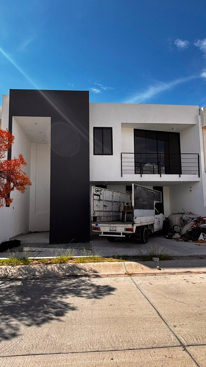 CASA EN PREVENTA MAYORAZGO, foto 1 de 7