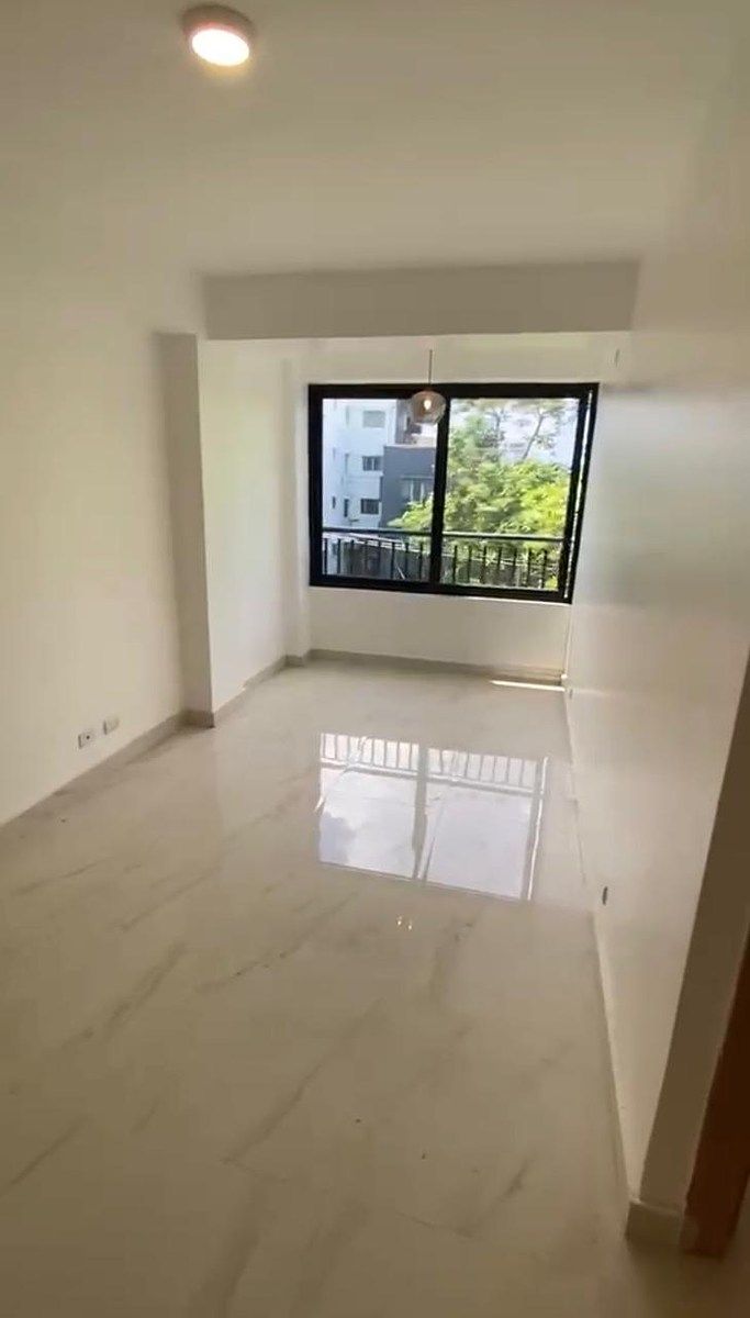 APARTAMENTOS DE 2 HAB EN ALQUILER EN GAZCUE, foto 1 de 12