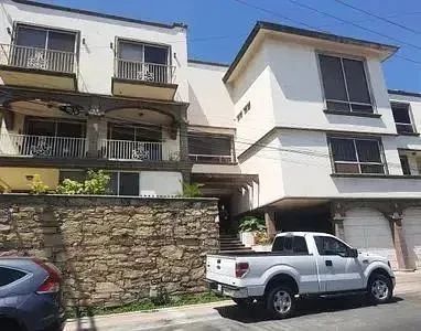Casa en Las Cumbres 2 Sector, Monterrey, foto 2 de 15