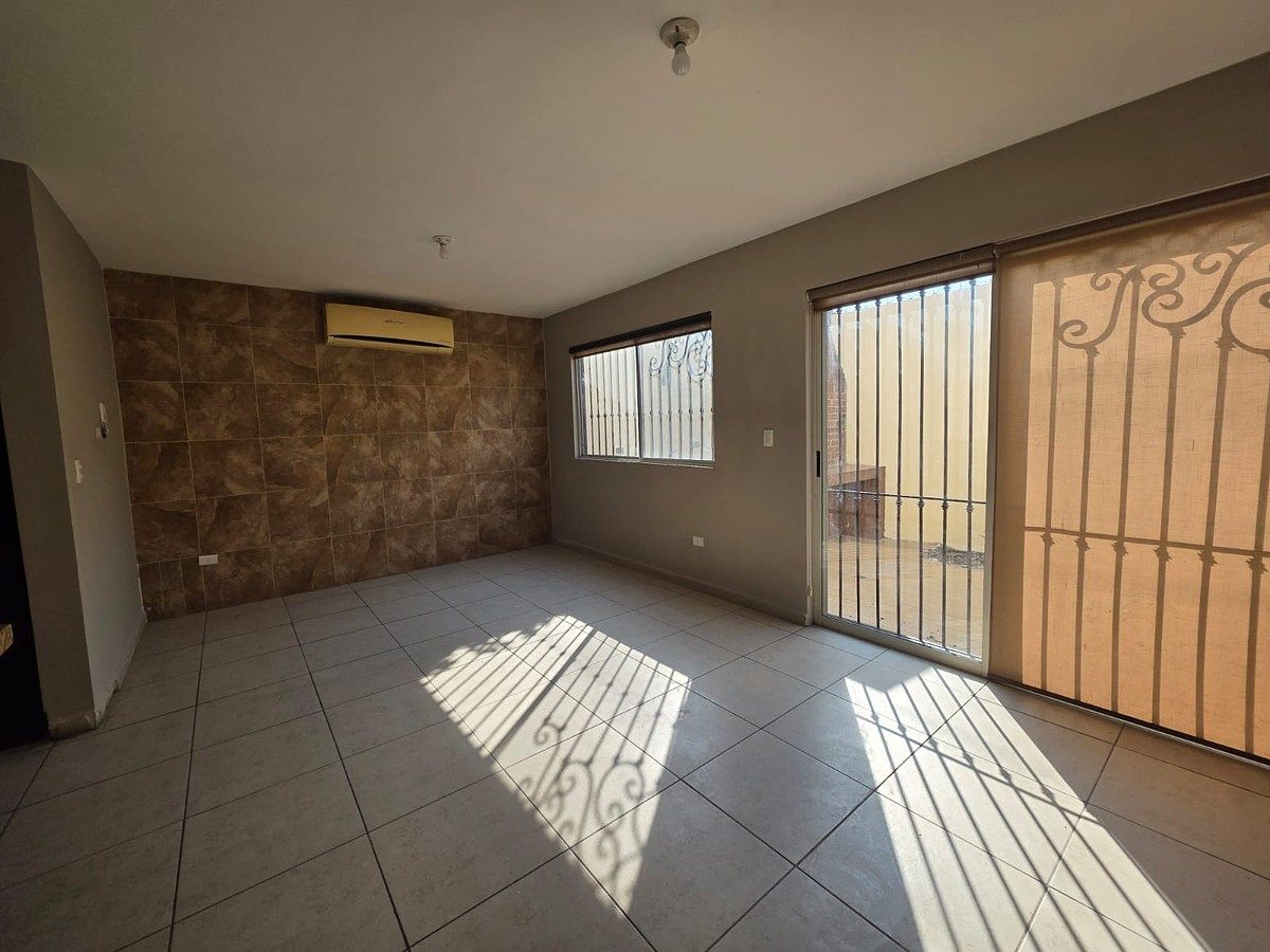 Casa em Cerradas del Parque, Apodaca, foto 5 de 17
