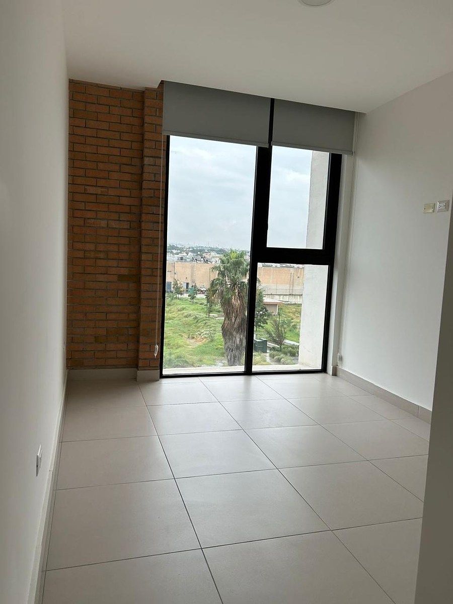 Apartment in El Lechugal, Santa Catarina, photo 6 of 10