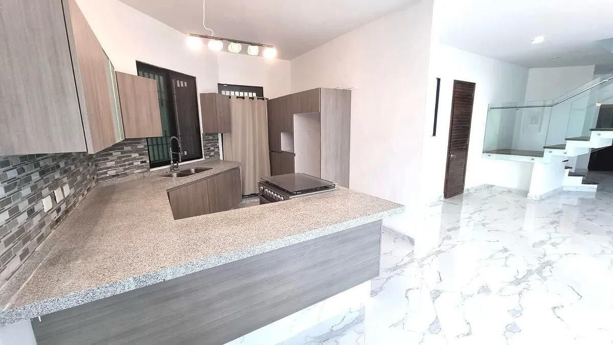 Casa em Cumbres del Lago, Querétaro, foto 4 de 20