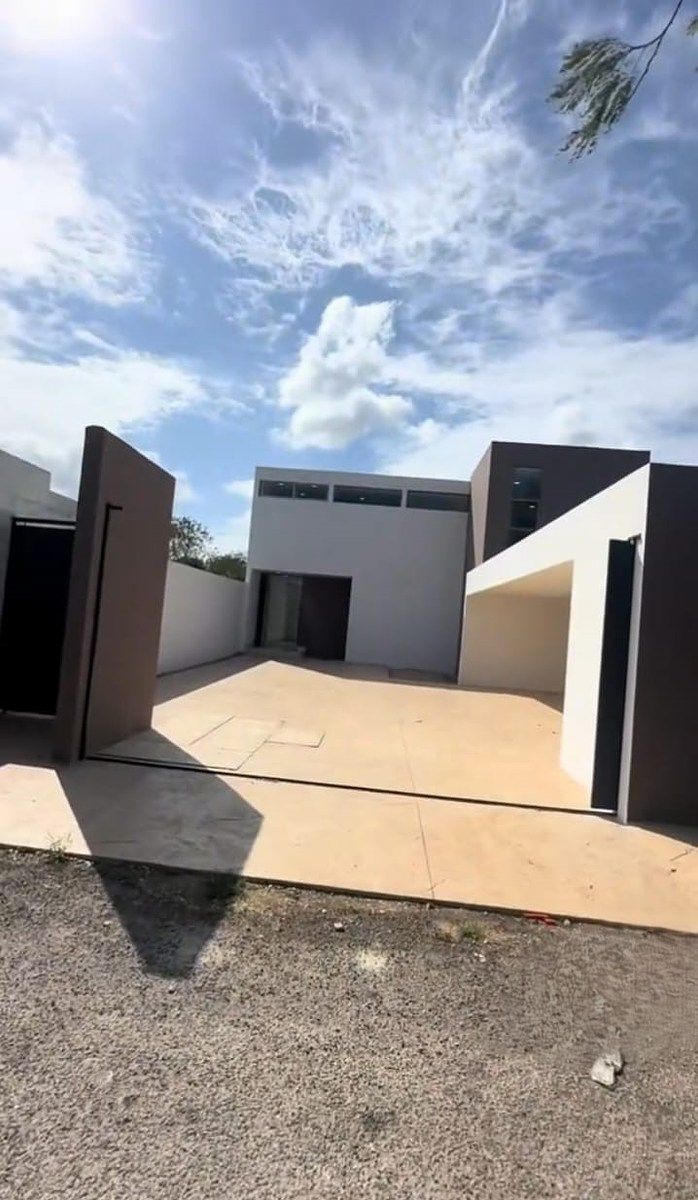 Casa en Mirova, Dzityá, Mérida, foto 1 de 50