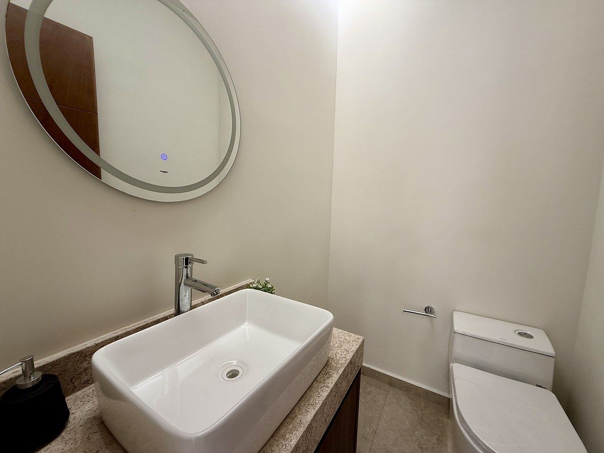 Medio Baño, foto 6 de 22