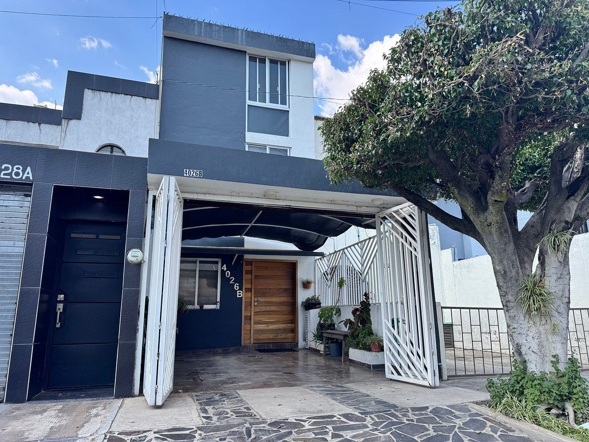Casa à venda em Arboledas, Zapopan, foto 1 de 24