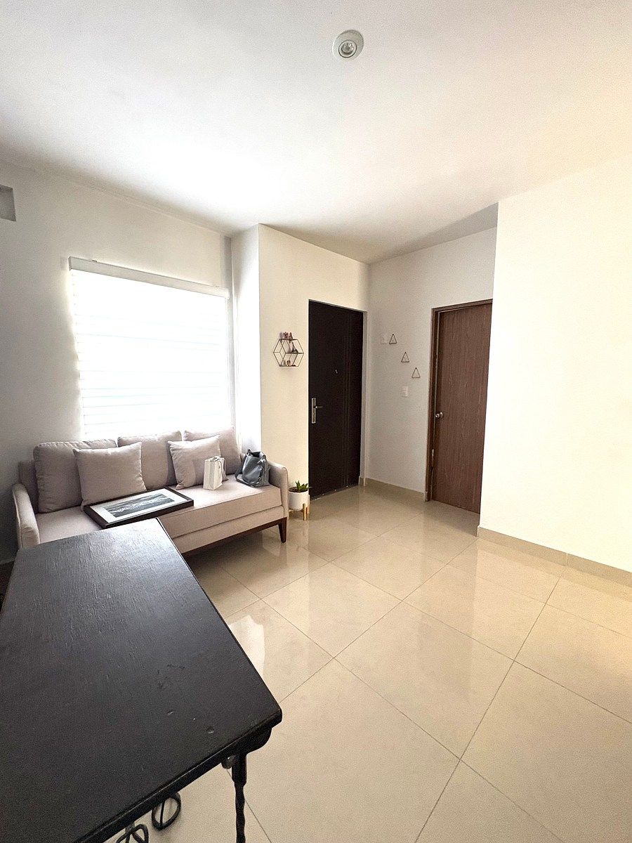 Casa em Dominio Cumbres, García, foto 2 de 15