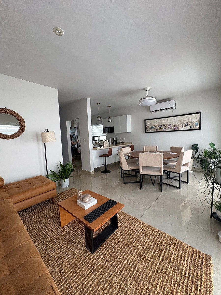 Casa em Dominio Cumbres, García, foto 3 de 15