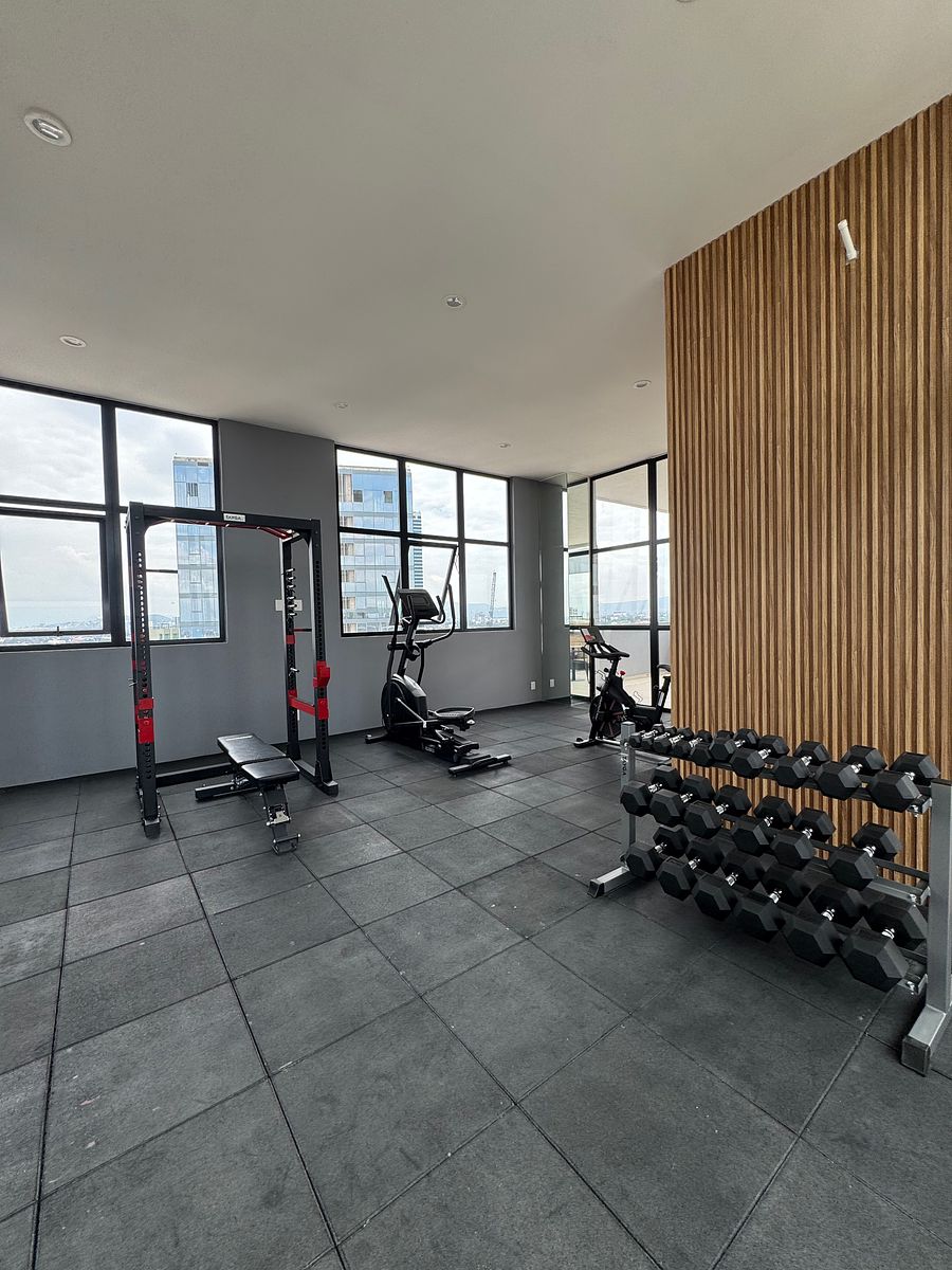 GIMNASIO, foto 31 de 46
