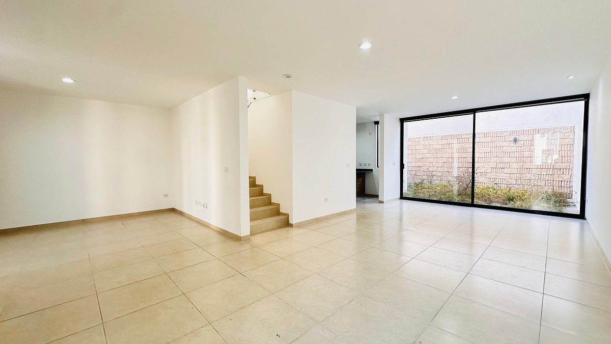 Casa premium en Zibata, foto 1 de 37