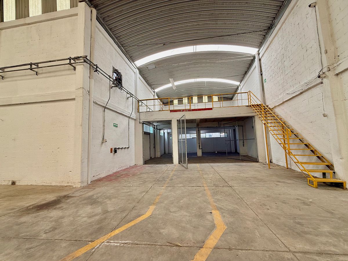Industrial Warehouse in Arboledas de Loma Bella, Puebla, photo 12 of 22