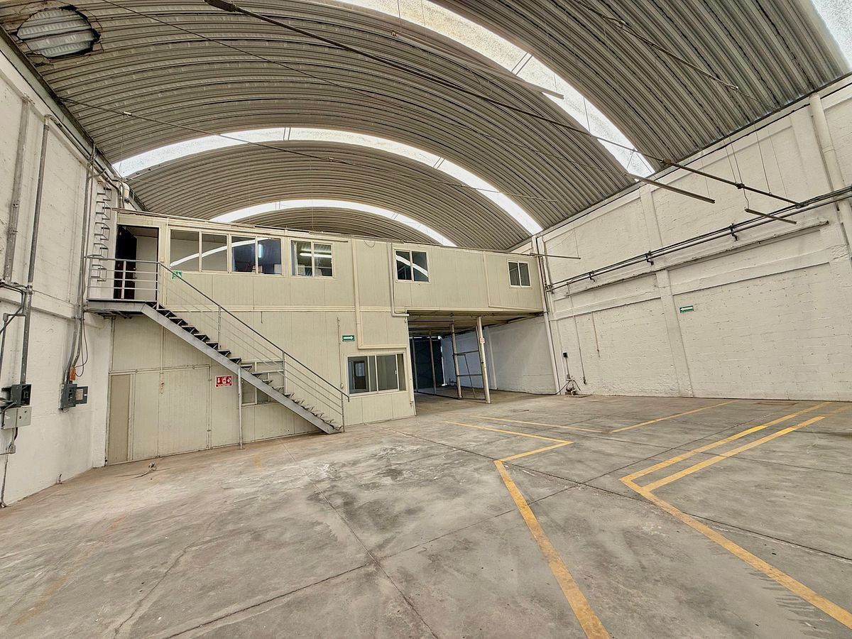 Industrial Warehouse in Arboledas de Loma Bella, Puebla, photo 13 of 22