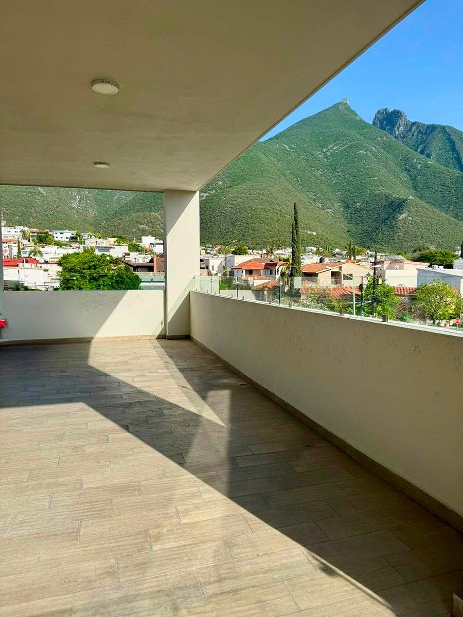 Apartamento em Contry la Silla, Guadalupe, foto 2 de 13