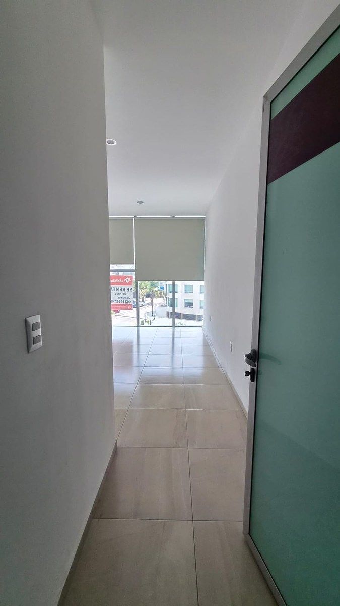 Sala Comercial em Milenio III, Querétaro, foto 3 de 20
