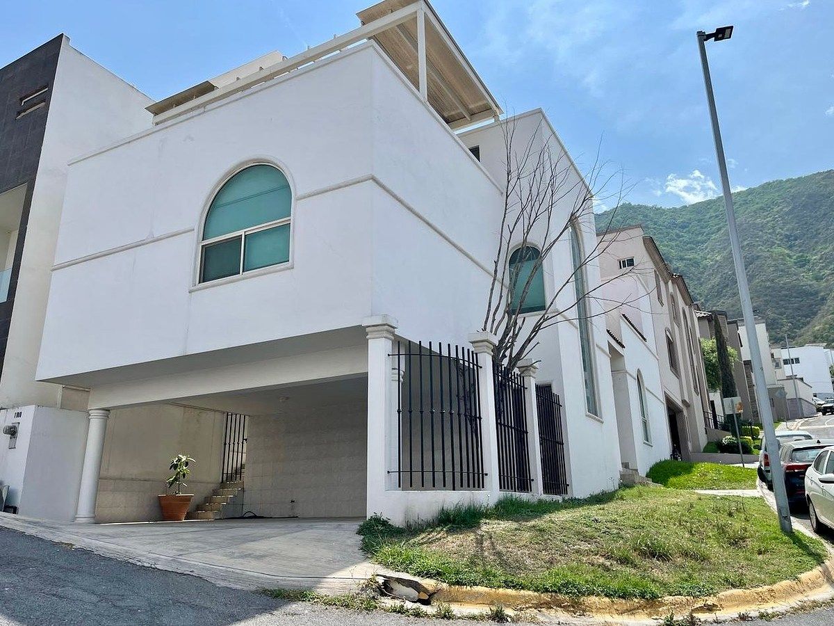 Casa Privanzas à venda por $16.500.000, foto 1 de 22
