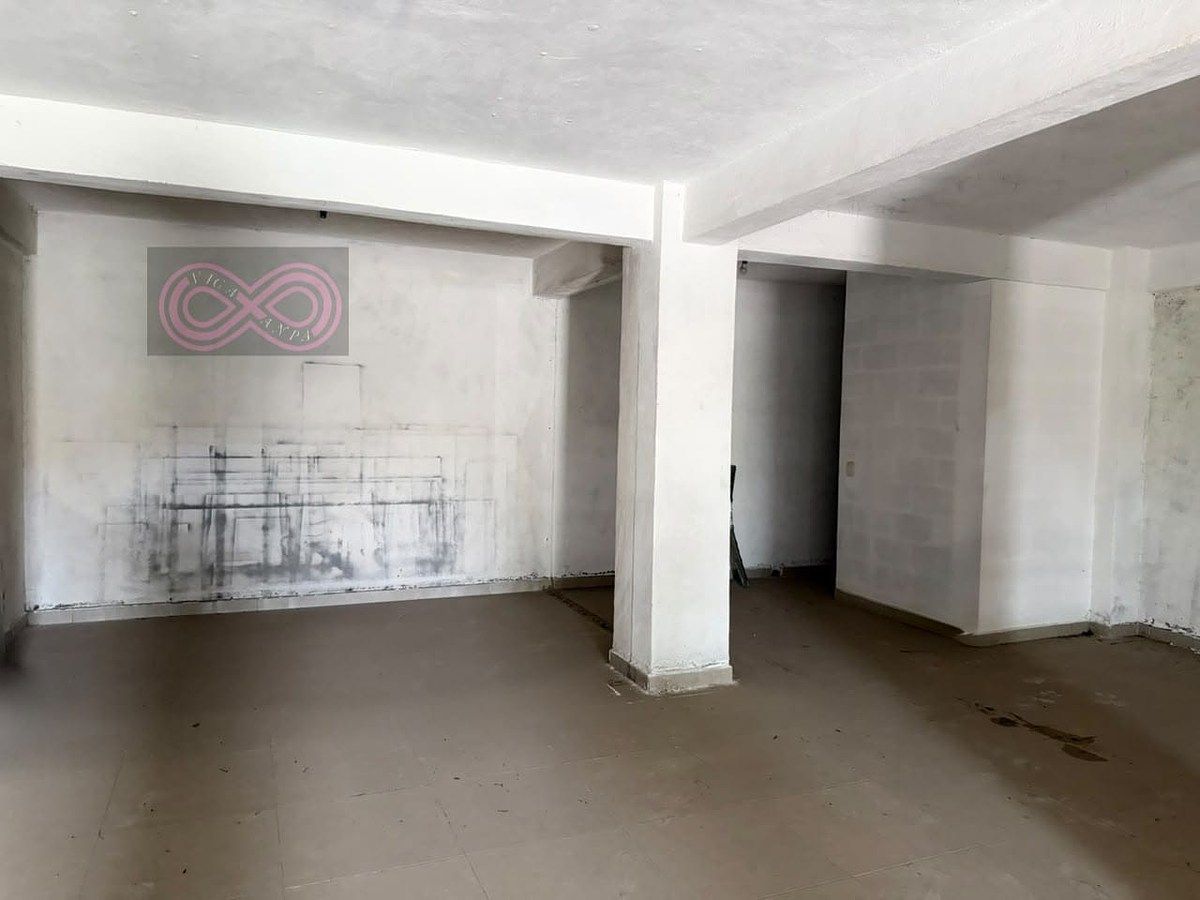 Retail Space in Cerro Colorado, Valle de Bravo, photo 10 of 16