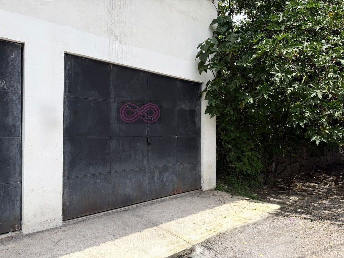 Retail Space in Cerro Colorado, Valle de Bravo, photo 12 of 16