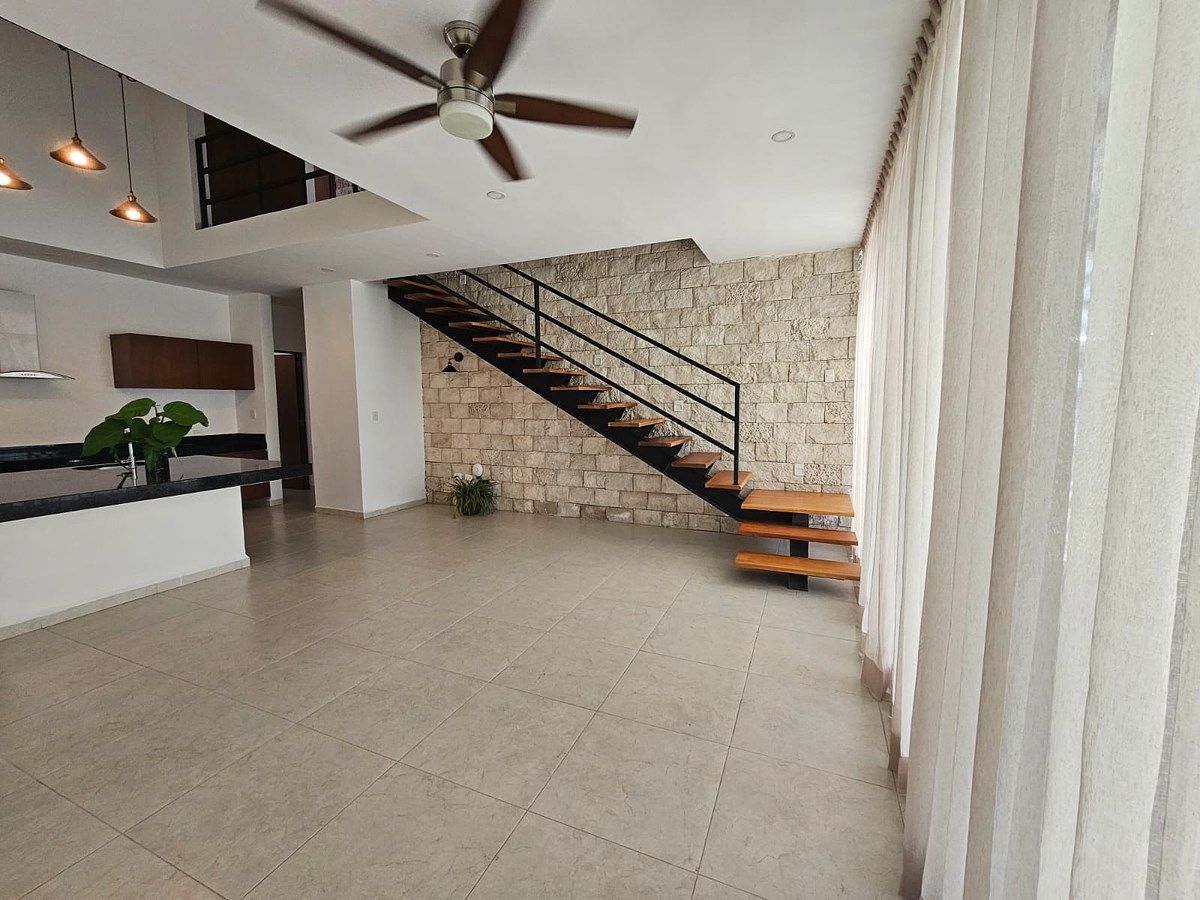 Casa en condominio en Residencial Xcanatún, Mérida, foto 2 de 27