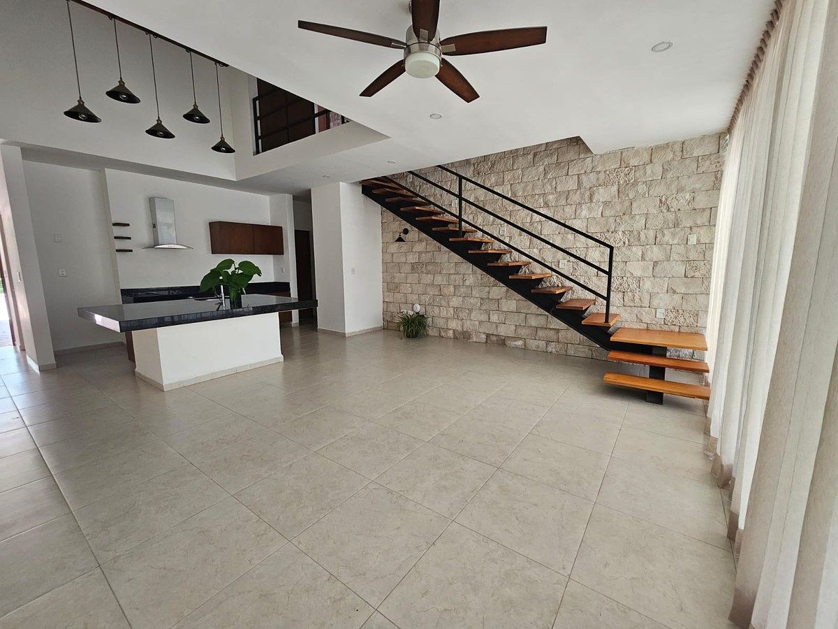 Casa en condominio en Residencial Xcanatún, Mérida, foto 3 de 27