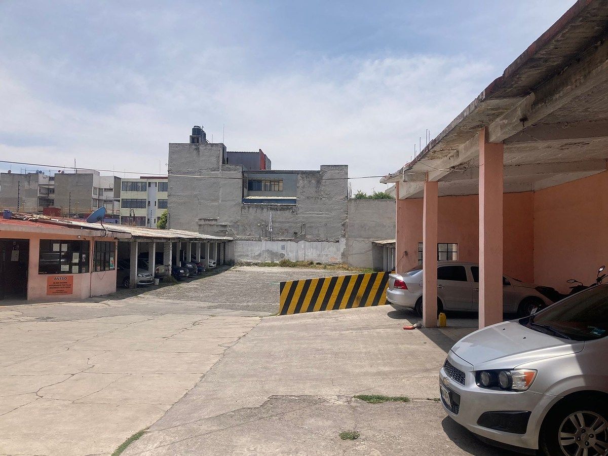 Lot in Toluca Centro, Toluca, photo 2 of 8