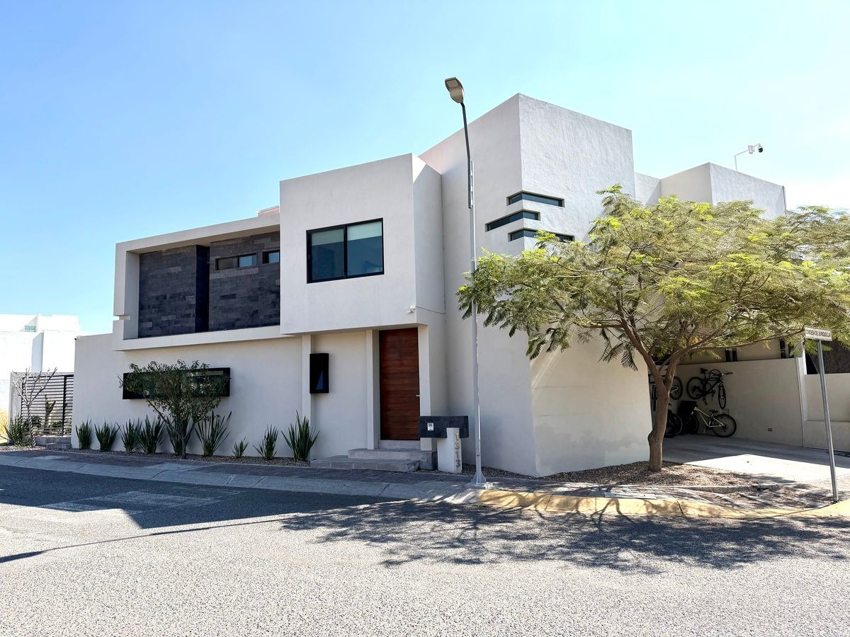 Casa em condomínio fechado em La Condesa, Querétaro, foto 2 de 16