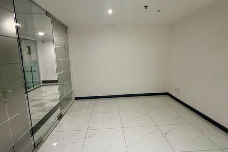 Escritório para Aluguel | Torre WTC | 40 m² | Banheiro Privado