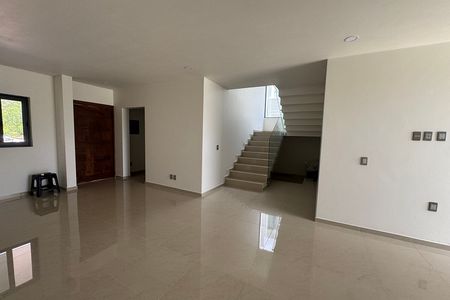 Nova residência no Residencial Los Robles