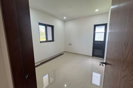 Nova residência no Residencial Los Robles