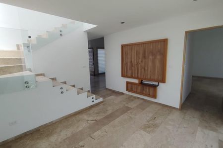 Casa à venda com DUAS quartos no TÉRREO