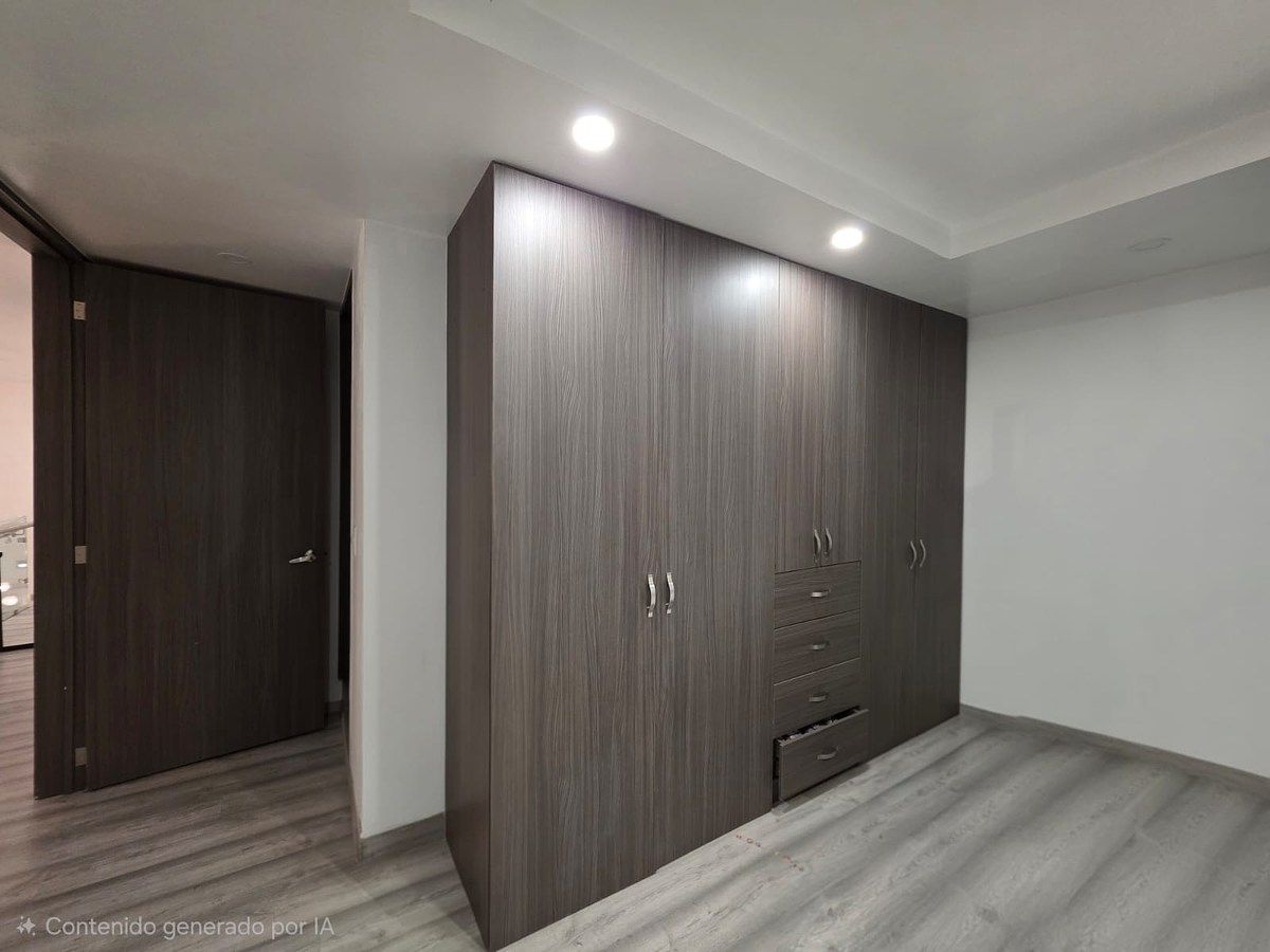 House in Gated Community in Bosque Esmeralda, Atizapán de Zaragoza, photo 10 of 30