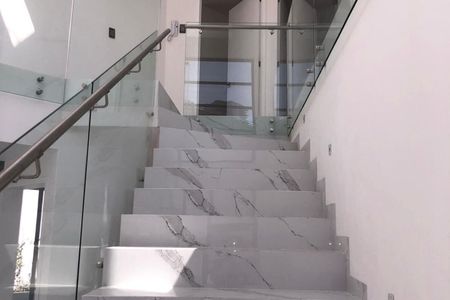 House for sale with spacious areas (Bosque Real)