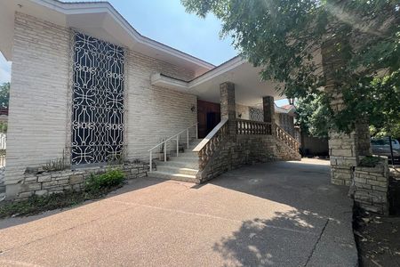 Resdencia de 1530 m2 de terreno en los Rios en San Pedro Garza