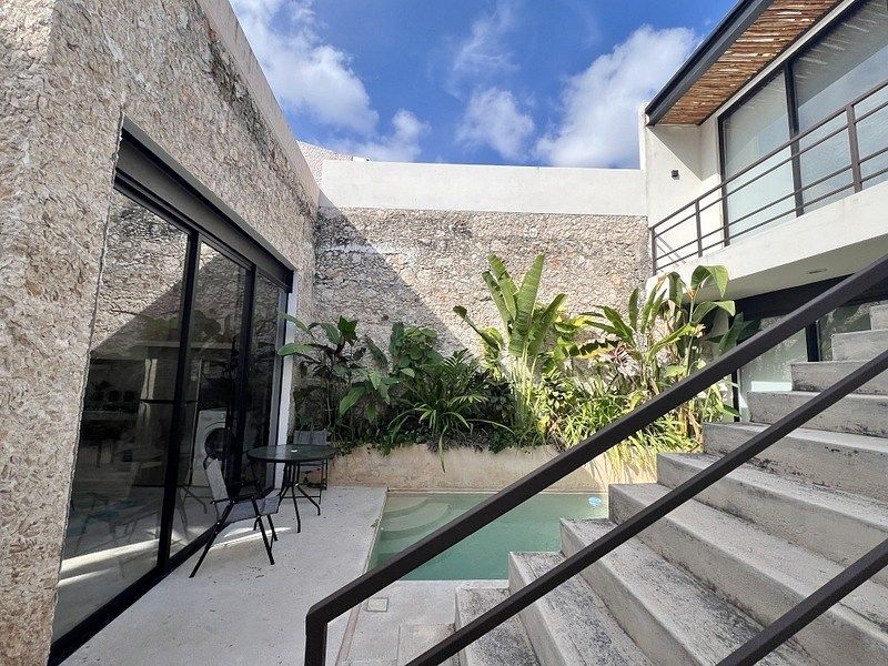 BRUNI HOUSE, photo 1 of 43