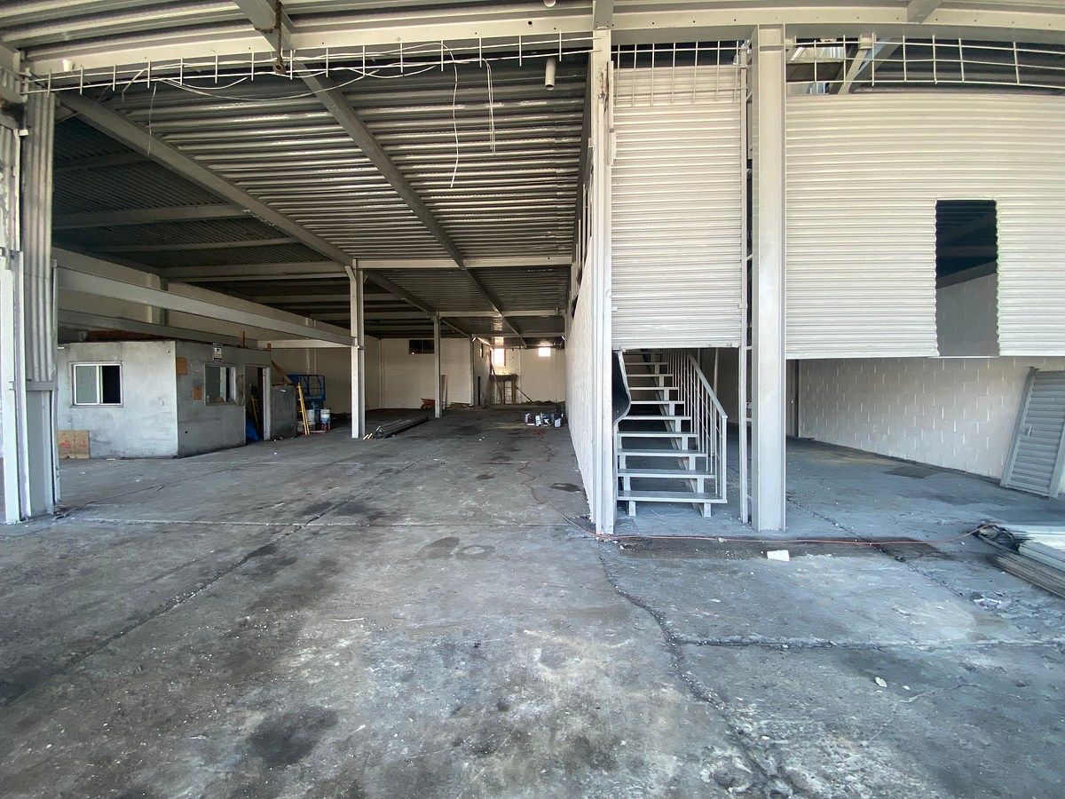 Commercial Storage Unit in Centro, Tijuana, photo 2 of 12