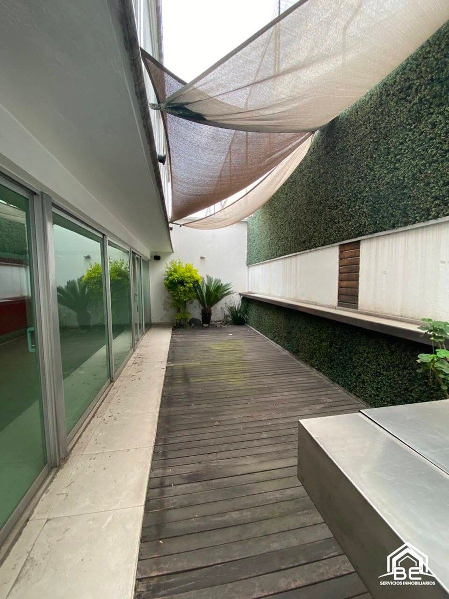 House in Ciudad Satélite, Naucalpan de Juárez, photo 34 of 36