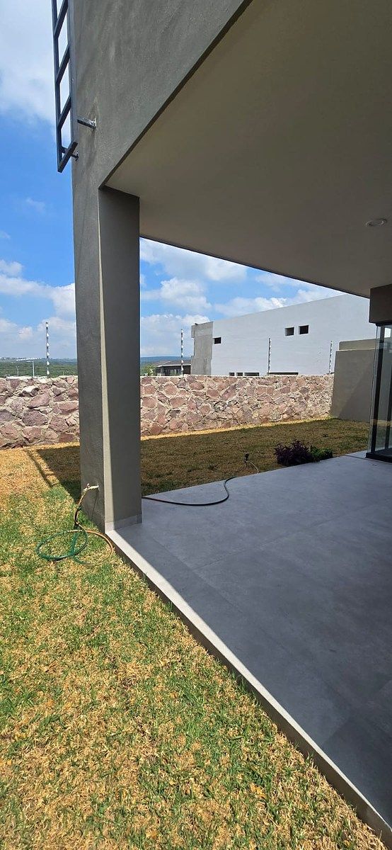 House in El Molino Residencial y Golf, León, photo 4 of 9