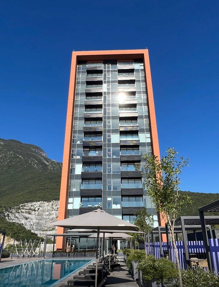 RENTA de departamento equipado en Cantera Torre Zafiro San Jerónimo, foto 1 de 16