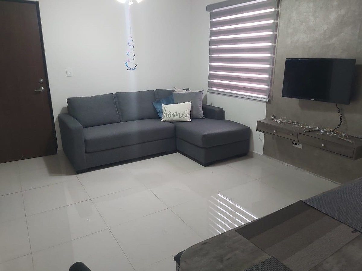 Apartamento moderno para alugar na área residencial espanhola ao sul de Monterrey, foto 1 de 12