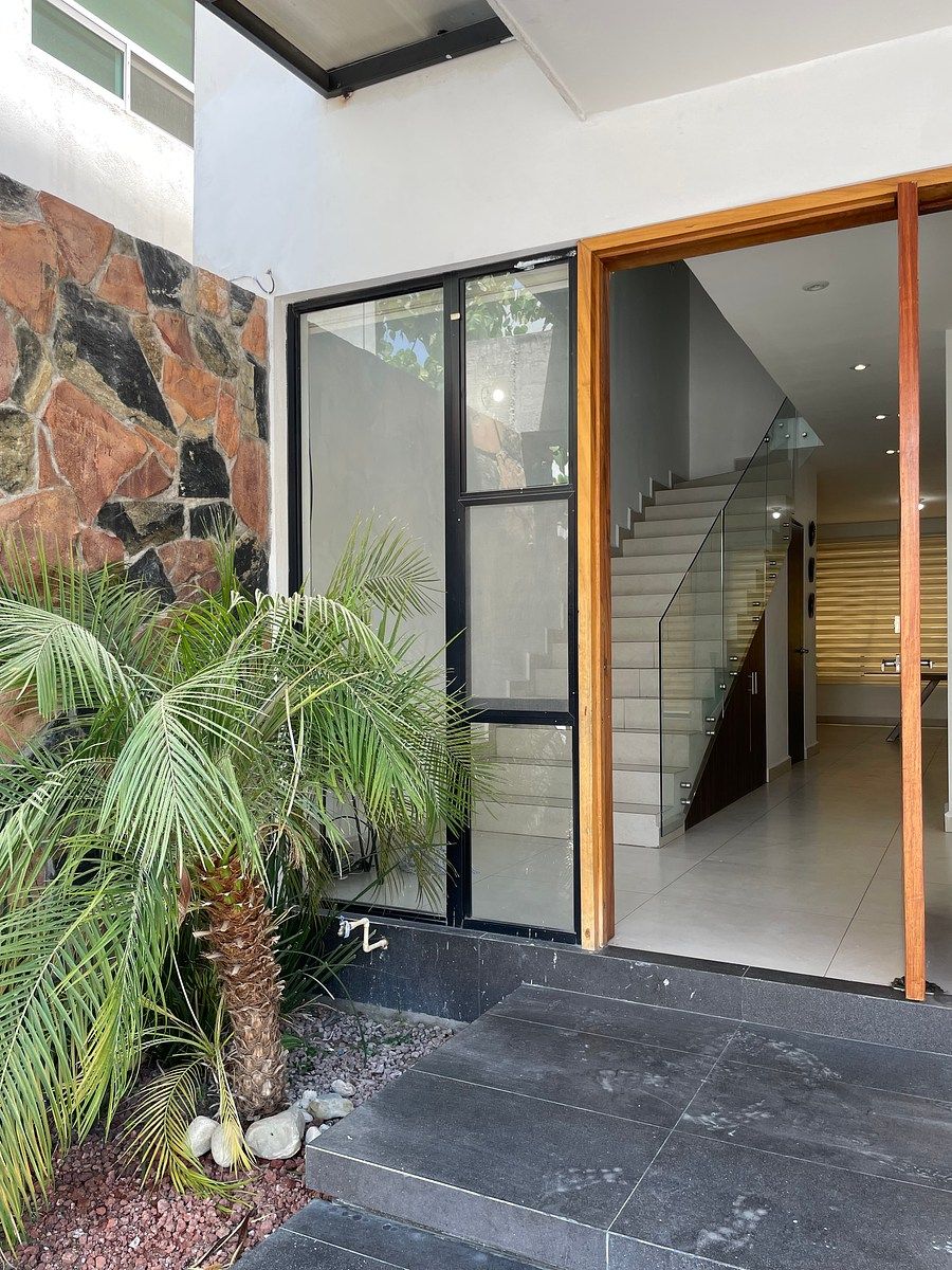 HOUSE FOR SALE PRIVATE RINCONADA APODACA NL, photo 1 of 17