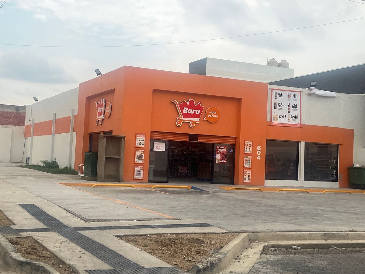 Local comercial en San Isidro Ejidal, Zapopan, foto 2 de 23
