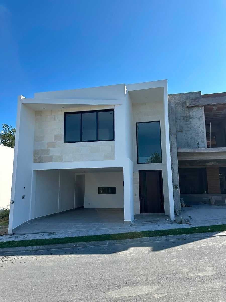 New house in Allende NL, photo 1 of 16