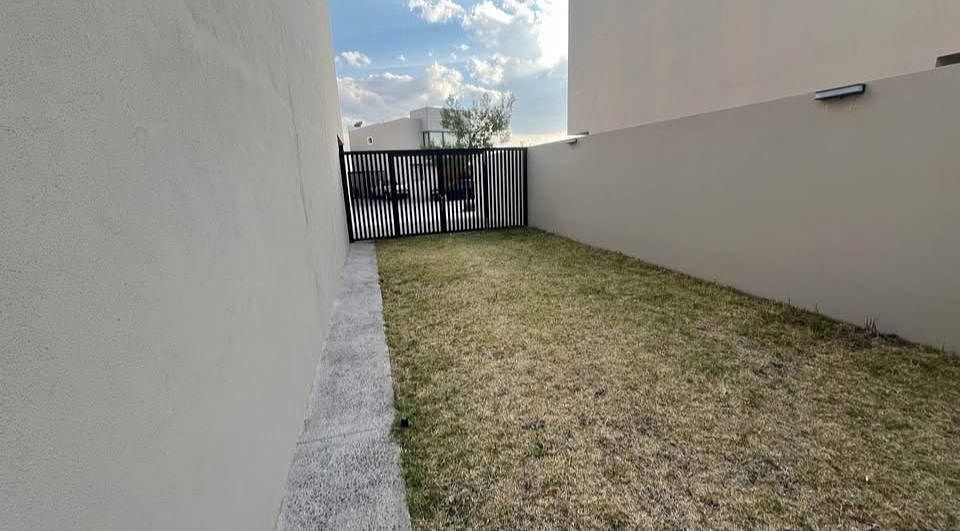 House in Gated Community in Zákia, El Marqués, photo 6 of 11