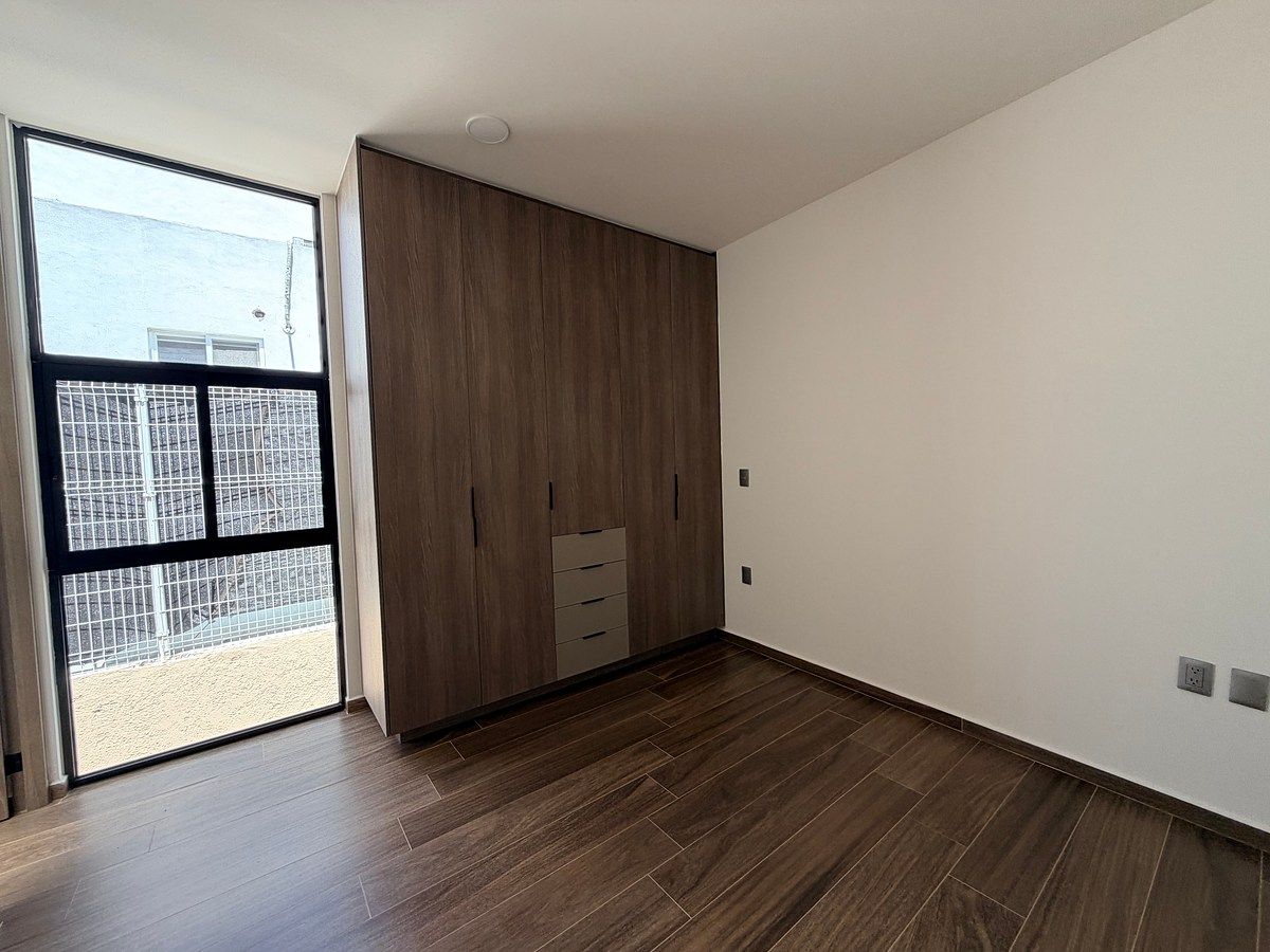 House in Gated Community in Residencial el Refugio, Querétaro, photo 11 of 17
