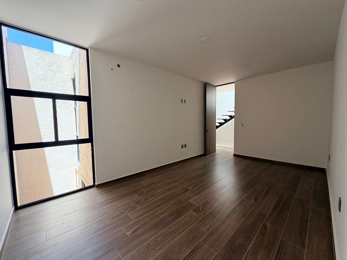 House in Gated Community in Residencial el Refugio, Querétaro, photo 13 of 17