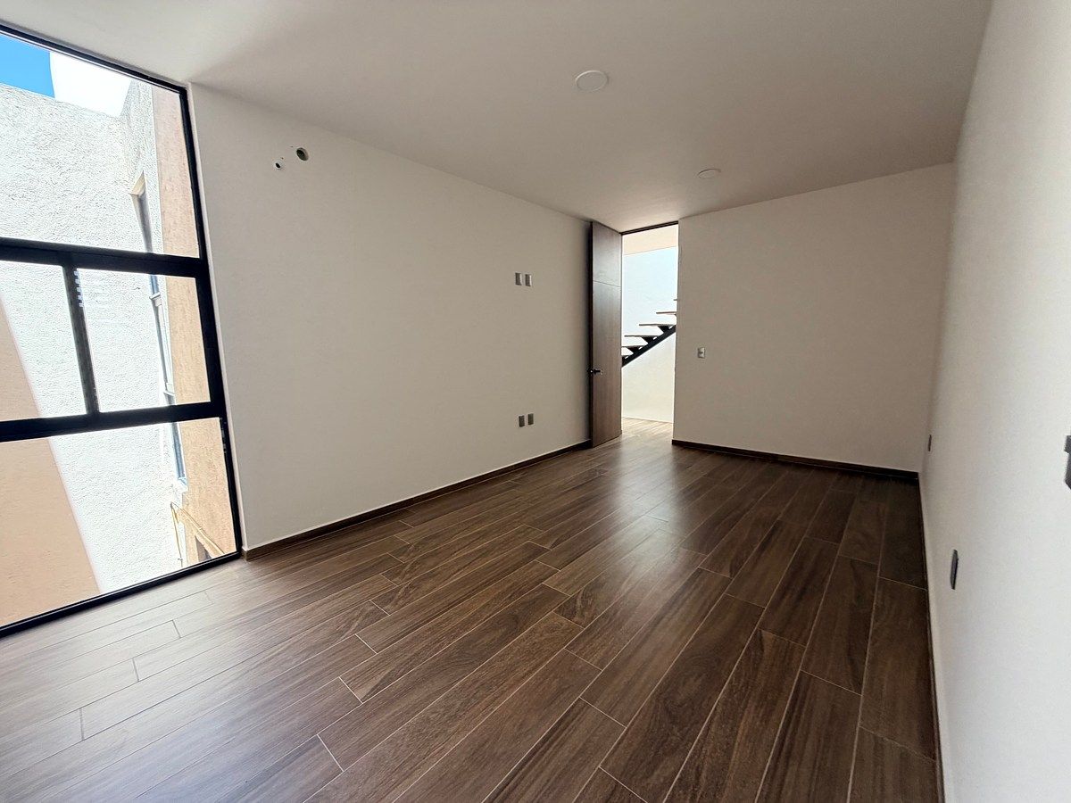 House in Gated Community in Residencial el Refugio, Querétaro, photo 14 of 17