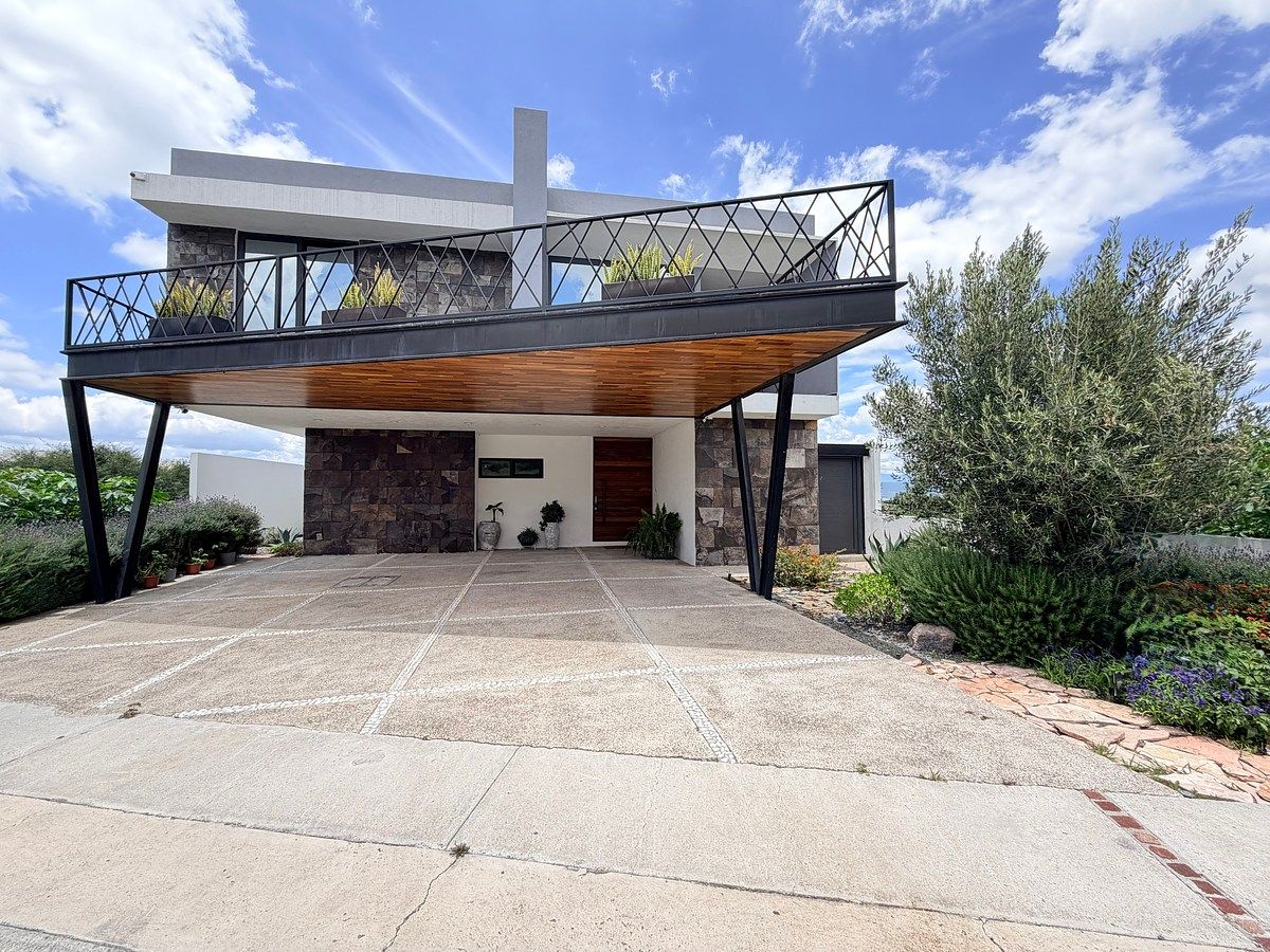 Casa de Luxo à Venda em Zibatá | 4 Quartos | Dupla Altura | 559 m², foto 1 de 38