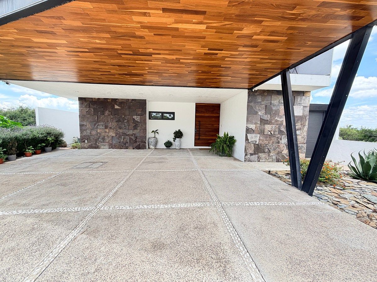 Casa em Zibatá, El Marqués, foto 2 de 38